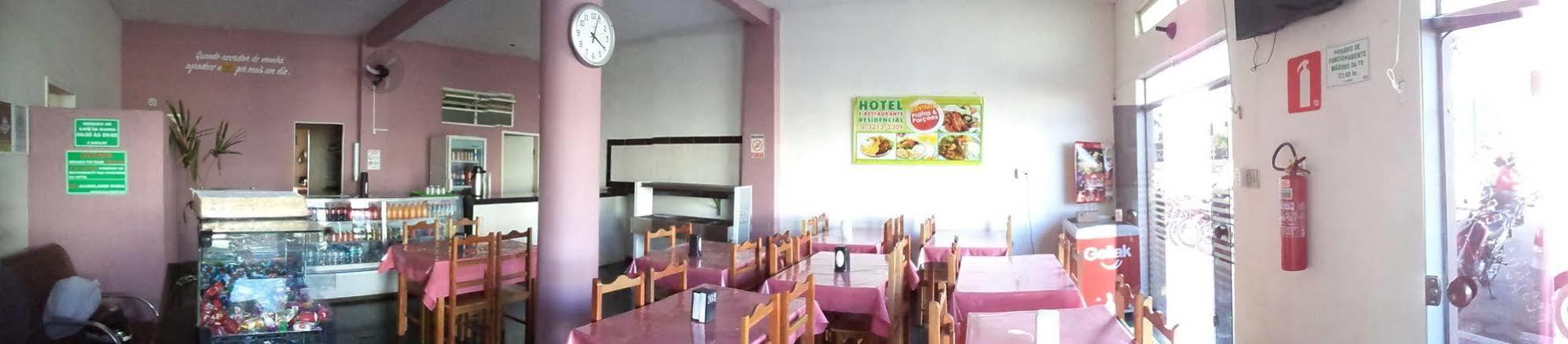 Hotel E Restaurante Araujo Montes Claros Eksteriør billede